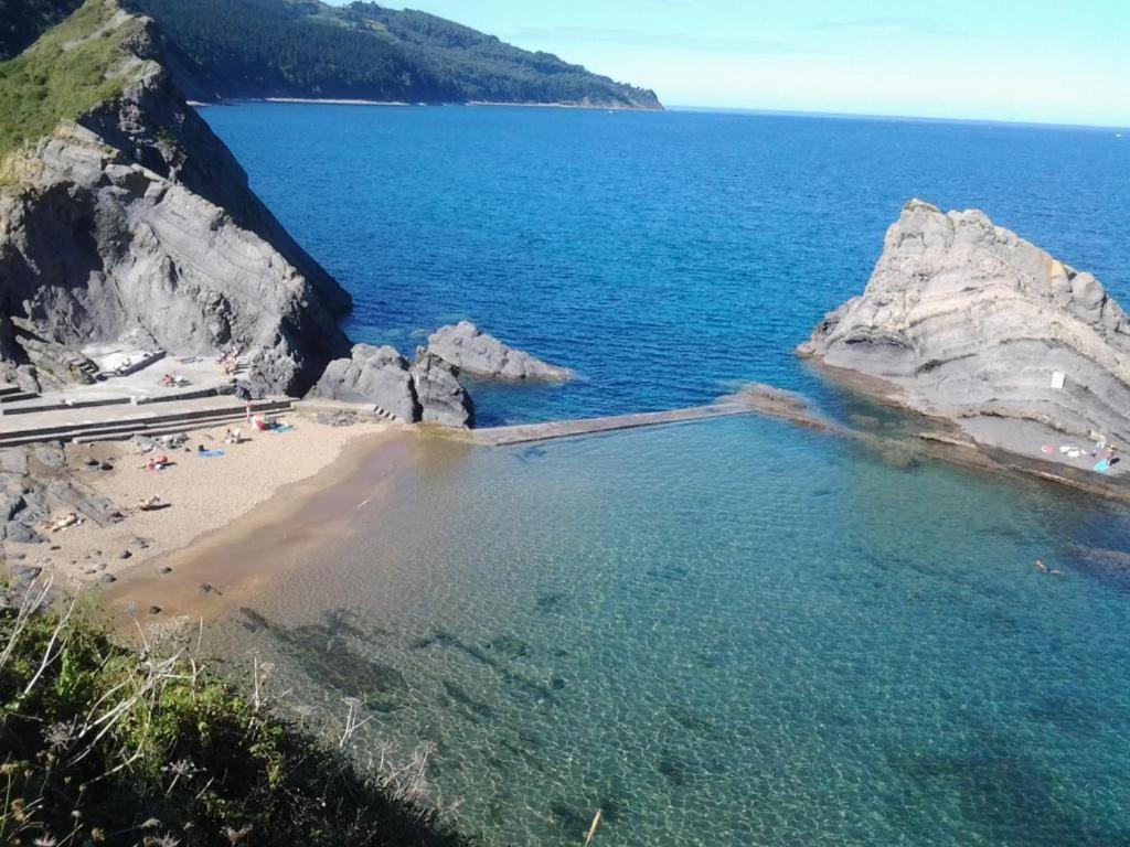 Ferienwohnung Tonpoigane Bermeo Exterior foto